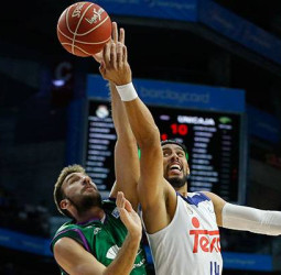 El Real Madrid se estrena en la Liga con una exhibición ofensiva ante Unicaja (101-90)