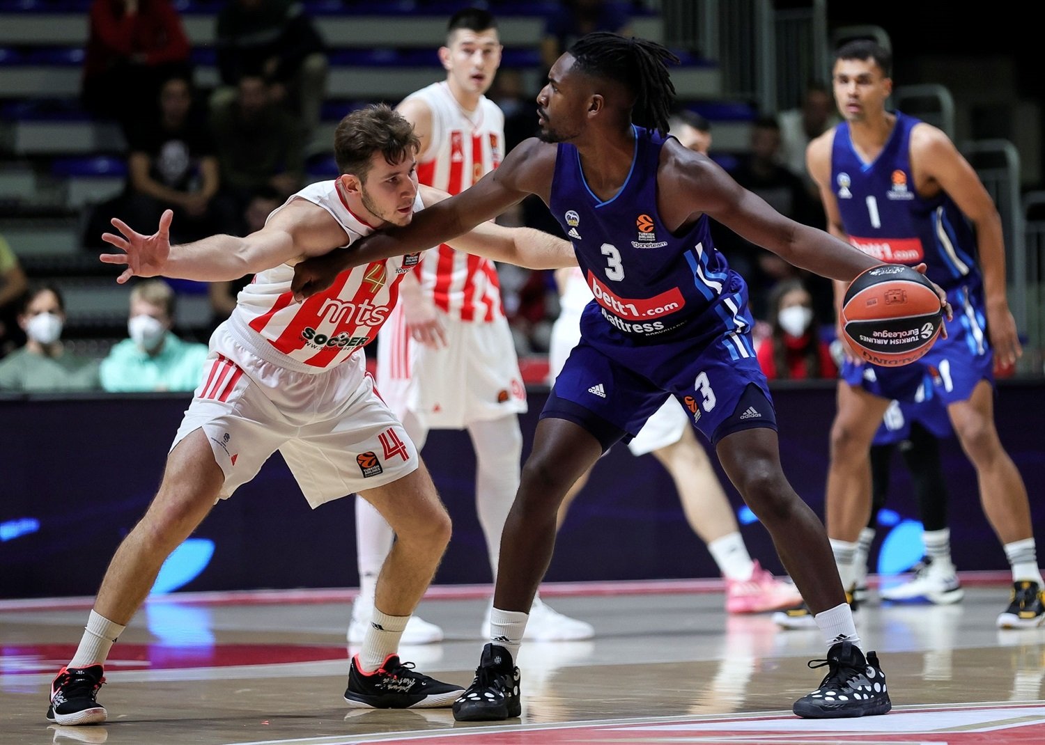 El ALBA Berlín se gusta en Belgrado (63-78)