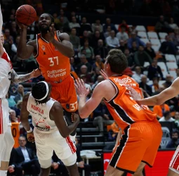 Victoria agónica del Valencia Basket sobre JL Bourg, 100-98