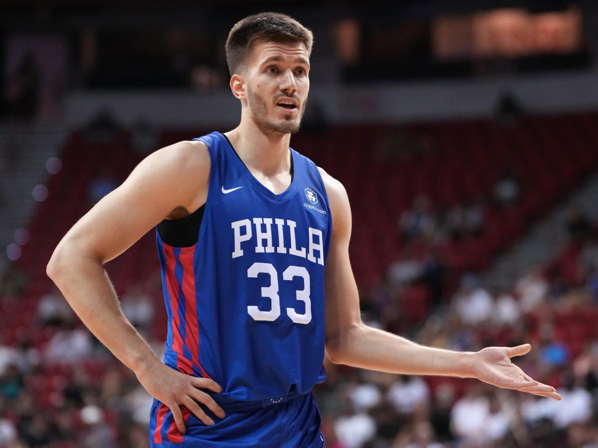 El Olympiacos sigue de cerca la situación de Filip Petrusev