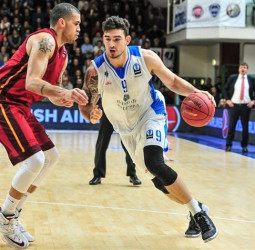 Joe Alexander, ¿camino de vuelta al Maccabi?
