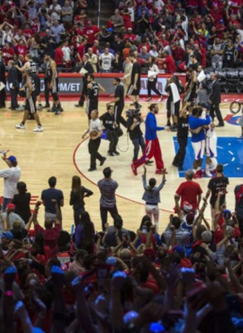 Renovarse o morir, no quedaba otra opción para los Clippers