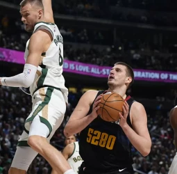 Los Nuggets sostienen su ventaja ante los Celtics hasta el final