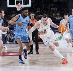 El Real Madrid gana por centímetros al Morabanc Andorra, 98-97