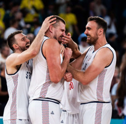 Serbia, a semifinales con la mayor remontada en la historia de los Juegos, 95-90