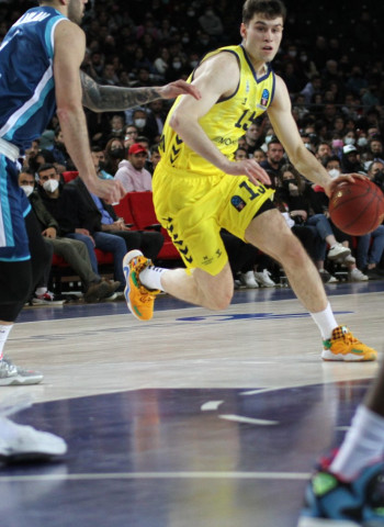 Gran victoria en Ankara del Morabanc Andorra (76-83)