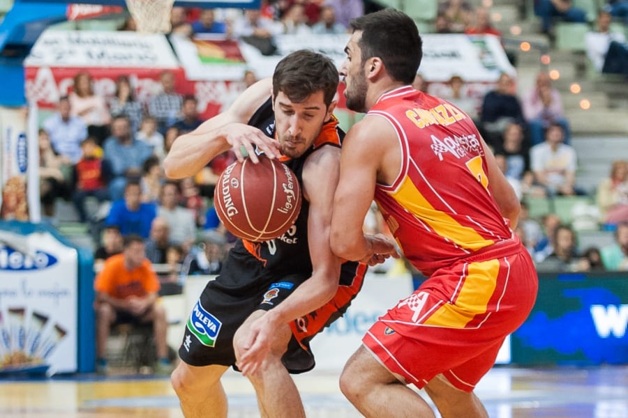 Una mala segunda mitad condena a Valencia Basket en Murcia (80-62)