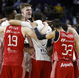 El BAXI Manresa se lleva el triunfo de la cancha del Real Madrid (75-86)