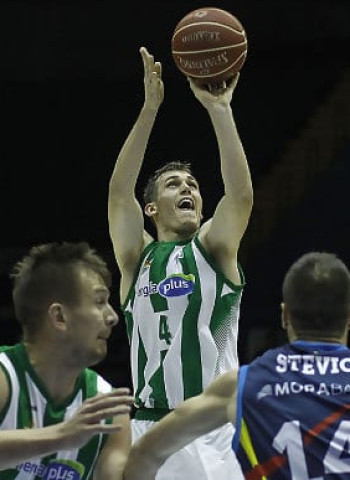 El Betis Energía Plus se agarra a la esperanza (76-59)