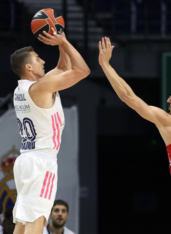 Jaycee Carroll y el Real Madrid no descartan renovar una temporada más
