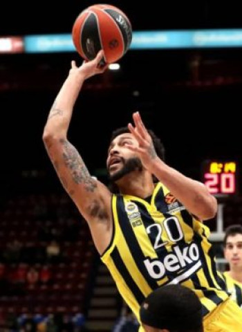 Lorenzo Brown y Pierria Henry, opciones para el Real Madrid en el puesto de base
