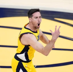 Los Bucks caen de nuevo en primera ronda, 120-98 [2-4]