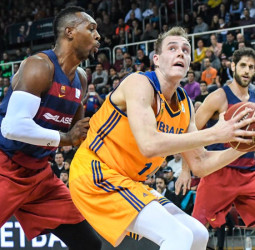 Pasecniks aparca su salto a la NBA y seguirá un año más en el Herbalife Gran Canaria