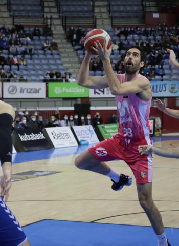 Movistar Estudiantes pone pie y tres cuartos en la Final de la Copa Princesa de Asturias