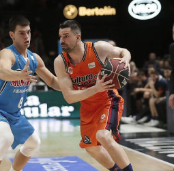 Valencia Basket gana a un desaparecido Fuenlabrada y se coloca segundo en solitario (88–72)