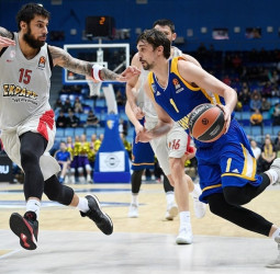 Khimki, sin piedad ante el Olympiacos (82-54)