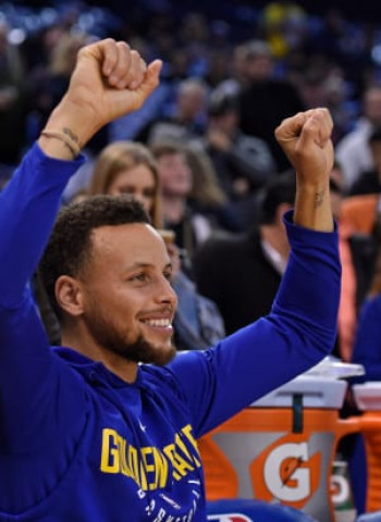 Warriors vuelve al liderato, Nuggets gana a los Blazers y Raptors se impone a los Sixers