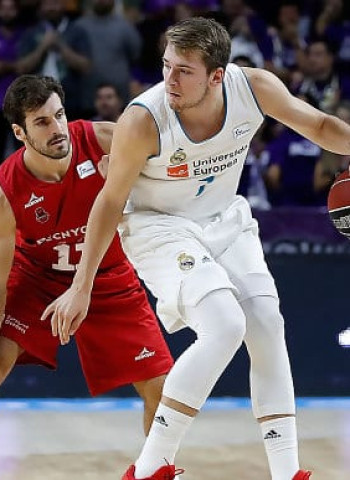 Madrid dominates Tecnyconta Zaragoza from start to finish  (93-65)