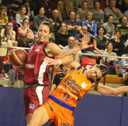 Épica a la europea del Lointek Gernika para tumbar al Valencia Basket