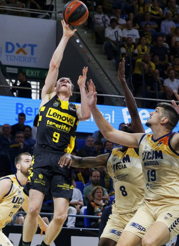 Ajustada victoria del Tenerife ante el UCAM Murcia, 75-73