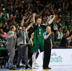 Unicaja Málaga, primer finalista de la EuroCup (74-63)