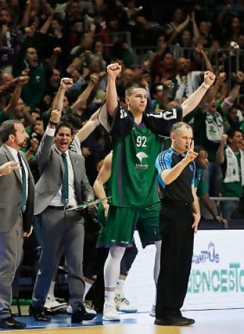 Unicaja Málaga, primer finalista de la EuroCup (74-63)