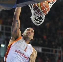El Real Betis se fija en Blake Schilb