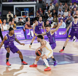 El Real Madrid prolonga su racha de victorias ante el Zunder Palencia, 78-86