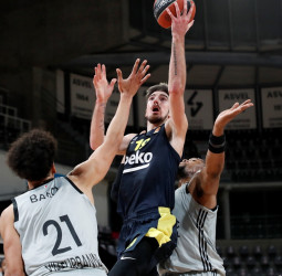 ASVEL y Fenerbahce buscan cerrar la primera parte de la temporada con una victoria