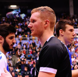 Un espectacular Ben Simons da el triunfo a Monbus Obradoiro en Burgos (76-84)