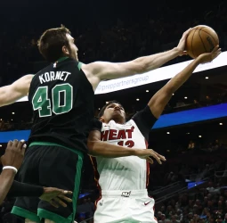 Celtics arrolla a los Heat, 89-108