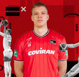 Elias Valtonen, nuevo jugador del Coviran Granada