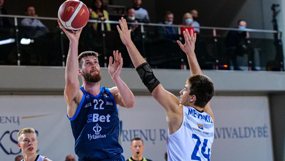 El Bilbao Basket refuerza su pintura con el lituano Regimantas Miniotas