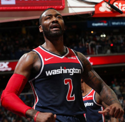 John Wall quiere derribar el muro
