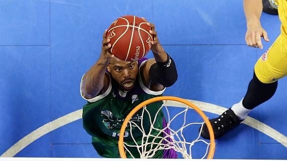 El Unicaja Málaga negocia la renovación de Will Thomas
