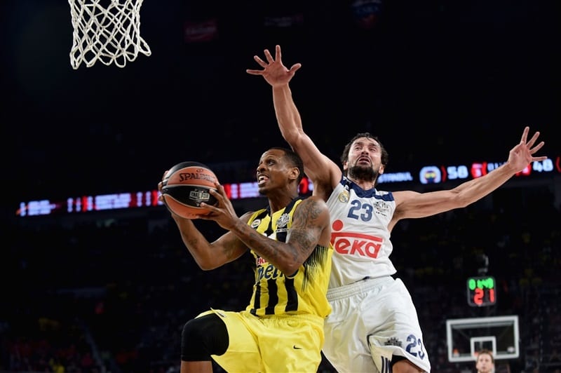 James Nunnally, un año más en el Fenerbahce