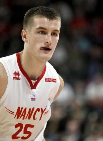 Baskonia acelera por Clément Frisch, el alero revelación de la liga francesa