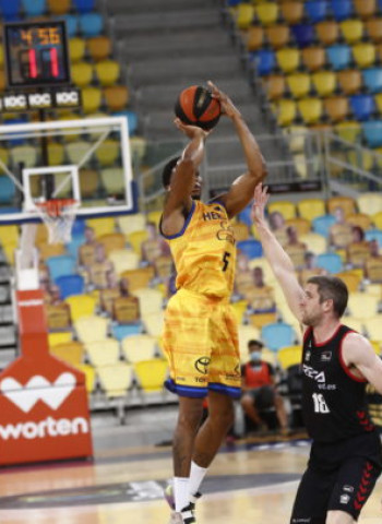 El Herbalife Gran Canaria se impone en un festival de puntos (107-102)