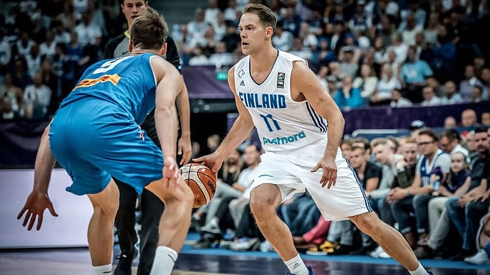 Finlandia se impone a Islandia (83-79)