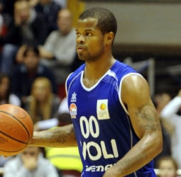 Omar Cook, nuevo jugador del Movistar Estudiantes