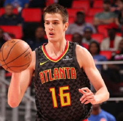 Atlanta Hawks corta a Nicolás Brussino