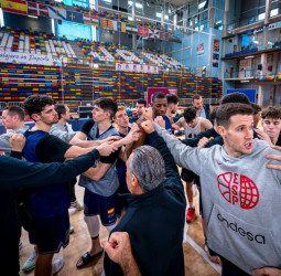 Primer duelo clave contra Eslovaquia en Bratislava