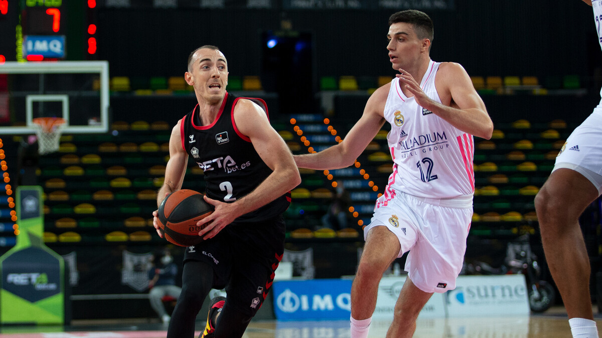 El Bilbao Basket hace sudar al Real Madrid hasta el final (83-85)