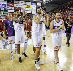 Unicaja avanza a las semifinales (63-86; 2-0)