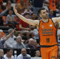 Fernando San Emeterio anuncia su retirada
