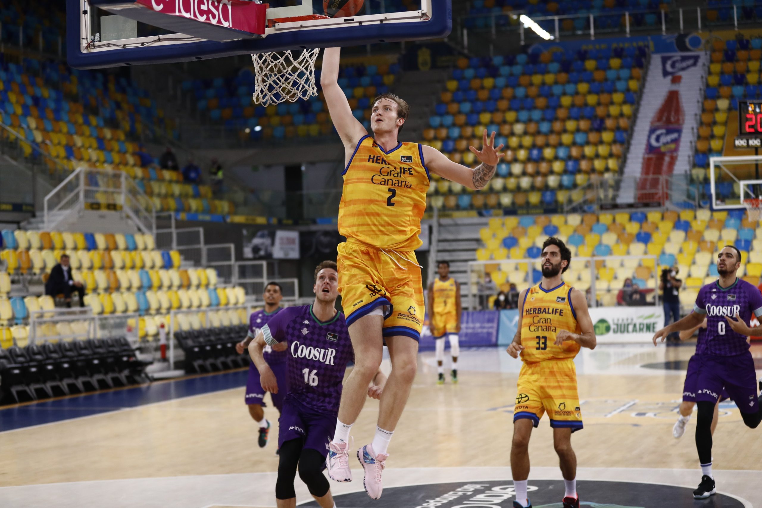 Herbalife Gran Canaria cocina a fuego lento un nuevo triunfo en Liga Endesa (78-54)