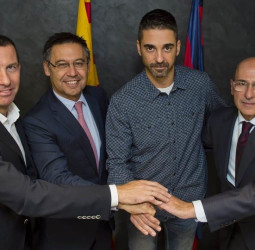 Juan Carlos Navarro firma su continuidad con el Barça Lassa