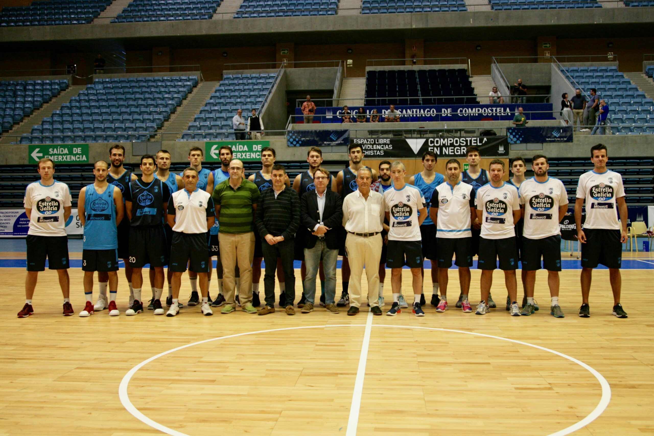 El Consejo de Administración del Monbus Obradoiro conoce a la plantilla