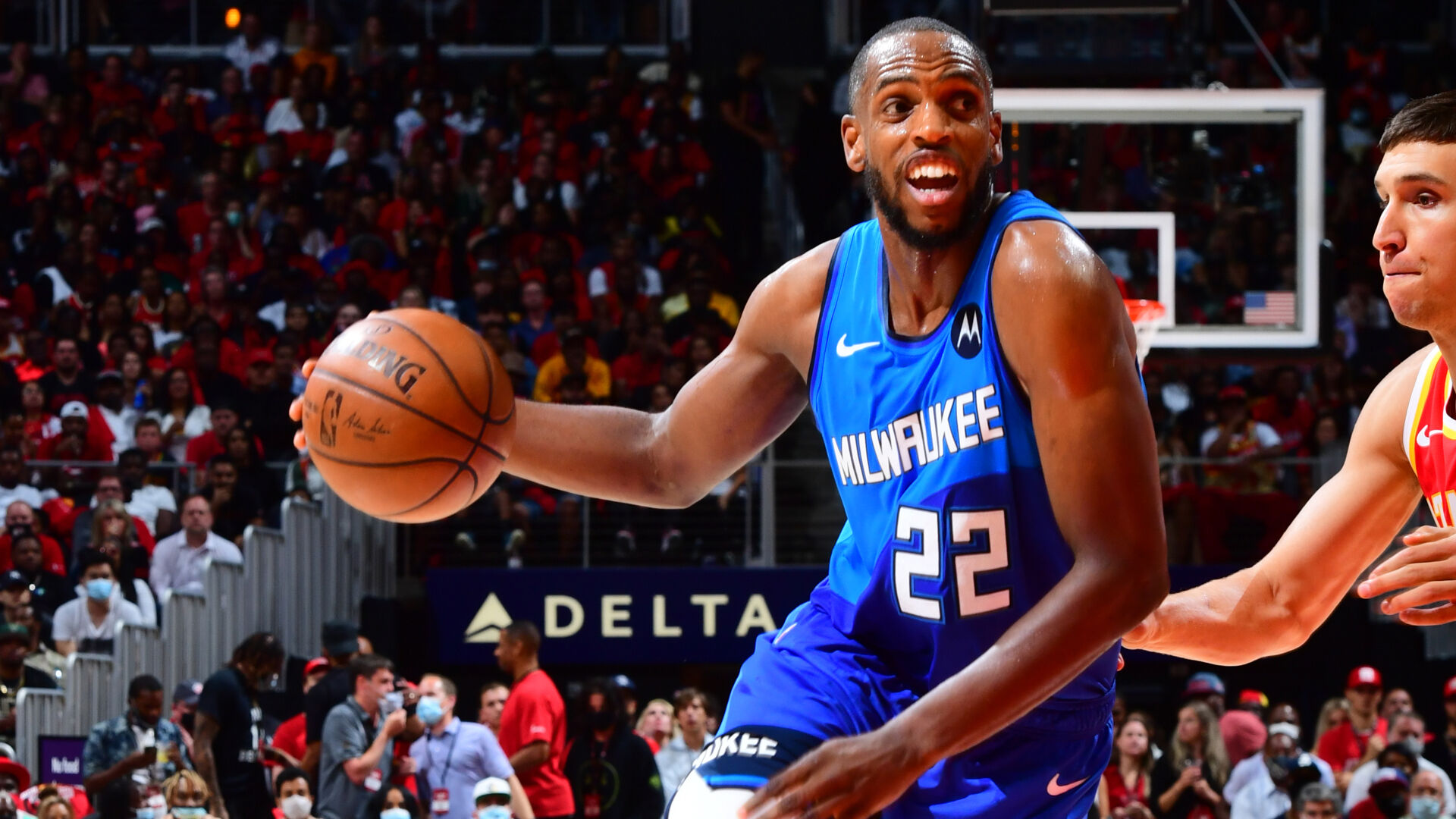 Los Bucks recuperan el factor cancha (102-113) [2-1]