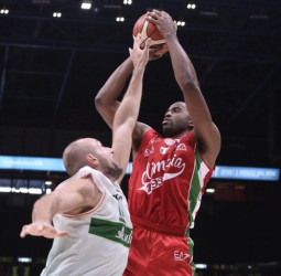 El Avellino no se lo puso fácil al Armani Milán (87-81)